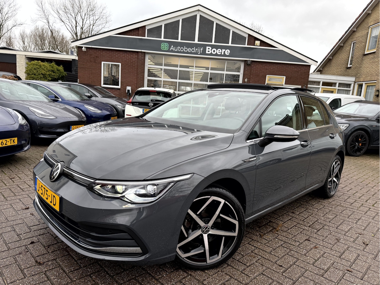 Volkswagen Golf - 1.5 eTSI 150pk Style Panoramadak, 18''Lmv , Massagestoel - AutoWereld.nl