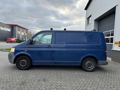 Volkswagen Transporter - 1.9 TDI 300 T800 Baseline