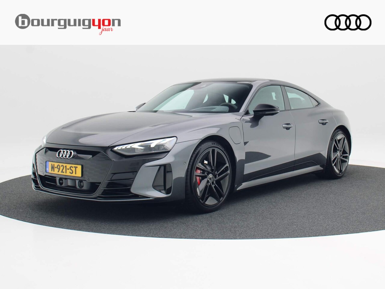 Audi e-tron GT - RS | 600 PK | Head up | 21 inch | Privacyglas | Ker. remmen | Matrix Led | B&O | - AutoWereld.nl