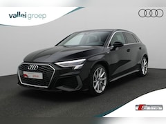 Audi A3 Sportback - 40 TFSI e 204PK S-tronic Advanced edition / S-Line ext. | Parkeersensoren voor/achter | St