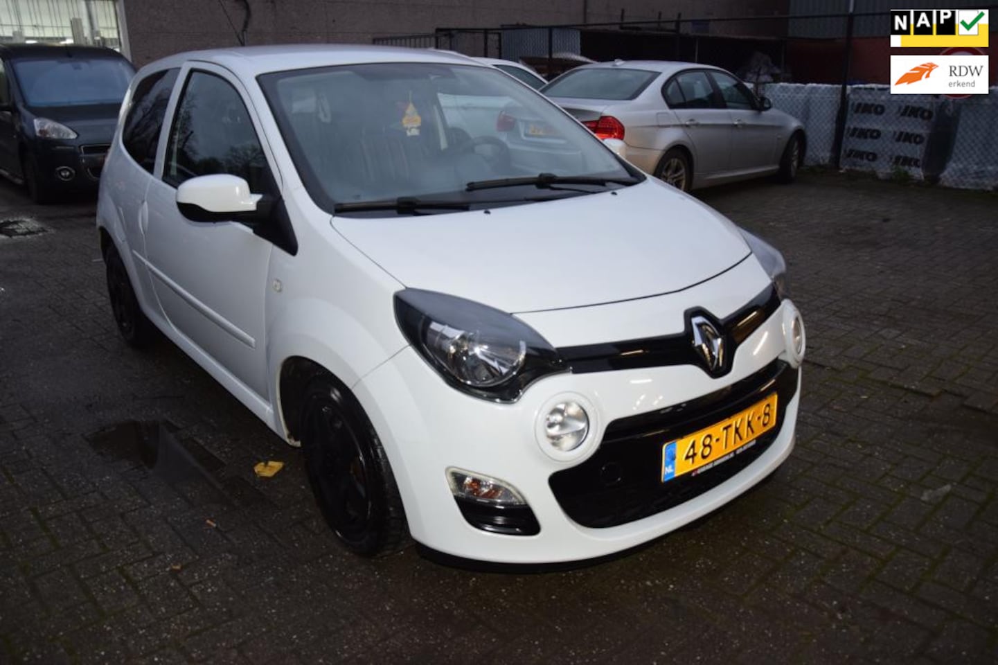 Renault Twingo - 1.2-16V Collection 1.2 16V Collection - AutoWereld.nl