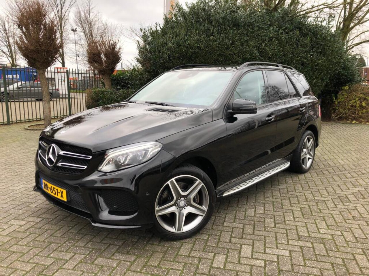 Mercedes-Benz GLE-Klasse - 250 d 4MATIC AMG Sport Edition 250 d 4MATIC AMG Sport Edition, 360° camera, Apple CarPlay, Clima, Cruise Control, Panoram - AutoWereld.nl