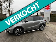 Suzuki Vitara - 1.5 Full Hybrid Style // AUTOMAAT // Trekhaak // 1e eigenaar // Unieke Auto // Bull bar //