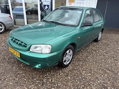 Hyundai Accent - 1.5i LS*AUTOMAAT*AIRCO