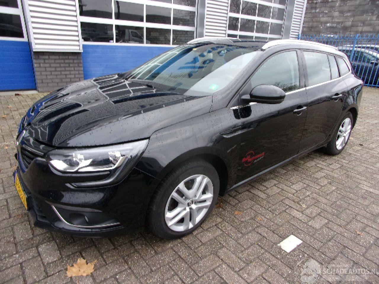 Renault Mégane - 1.5 dCi Eco2 Zen 1.5 DCI ECO2 ZEN - AutoWereld.nl