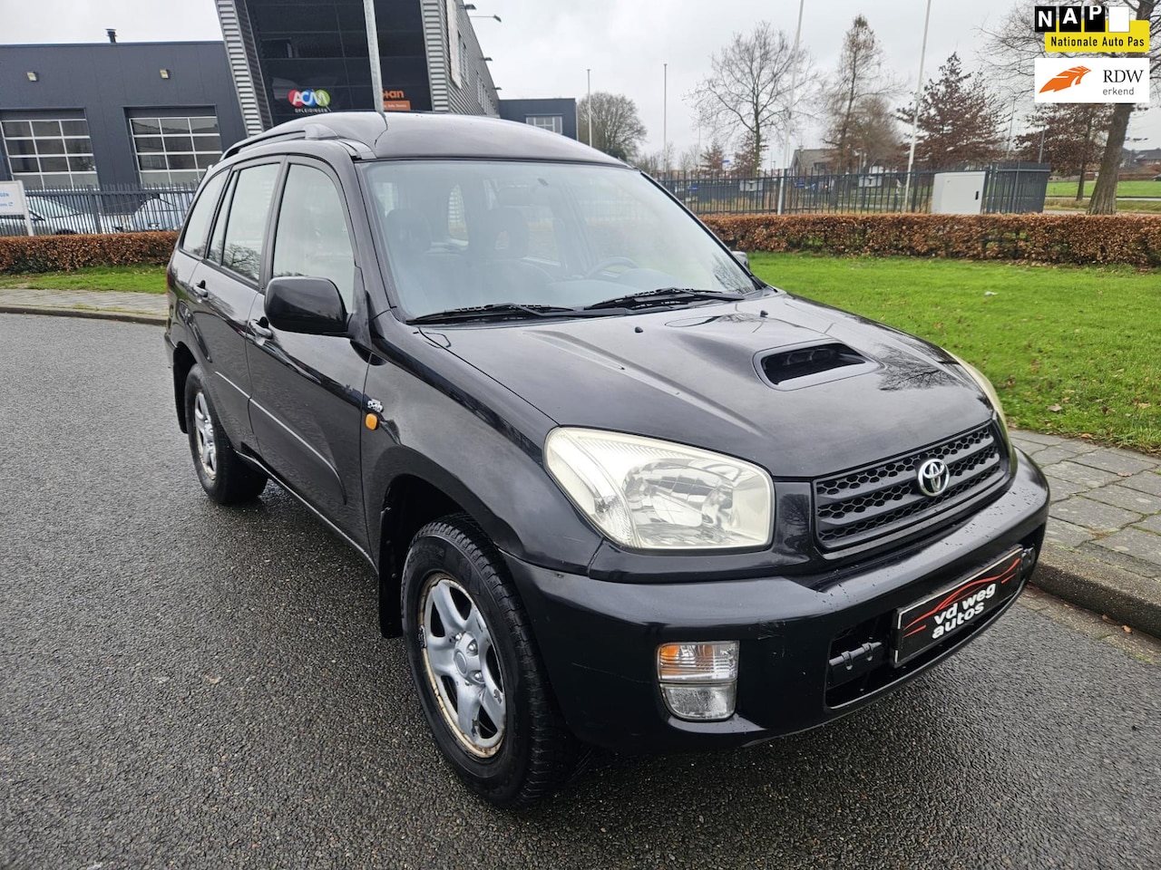 Toyota RAV4 - 2.0 D4-D Luna 5deurs airco - AutoWereld.nl