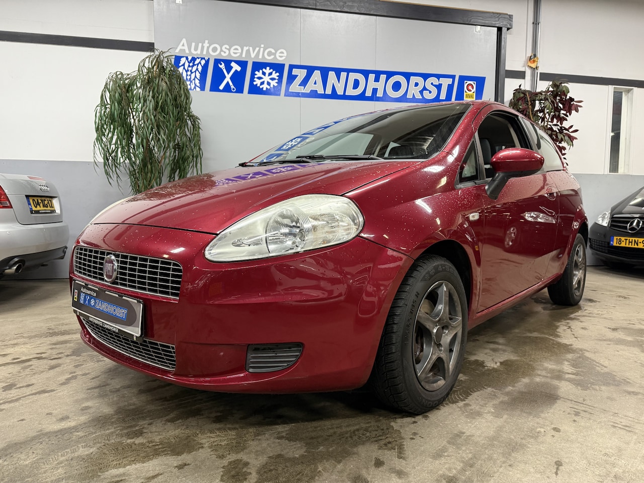 Fiat Grande Punto - 1.4 Active APK TOT 10/2025!! - AutoWereld.nl