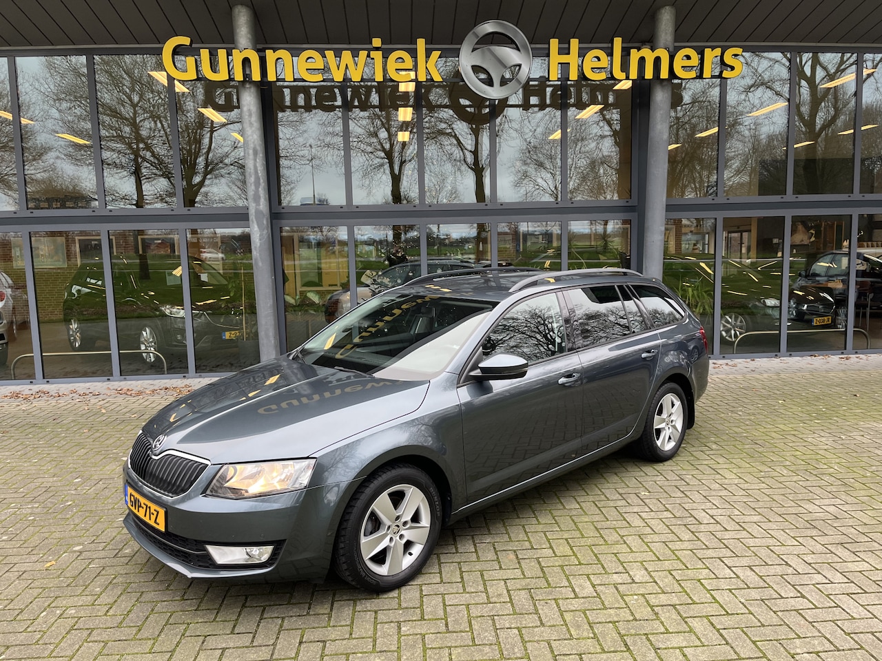 Skoda Octavia Combi - 1.0 TSI Greentech Ambition Business | CRUISE | CLIMA | PDC - AutoWereld.nl