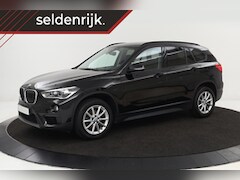 BMW X1 - 18i Advantage | Stoelverwarming | Full LED | Navigatie | Climate control | PDC | Cruise co