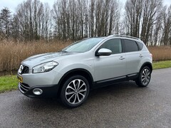 Nissan Qashqai - 1.6 2WD Connect Edition | Panoramadak | Trekhaak | Climate control | Navigatie | Camera |