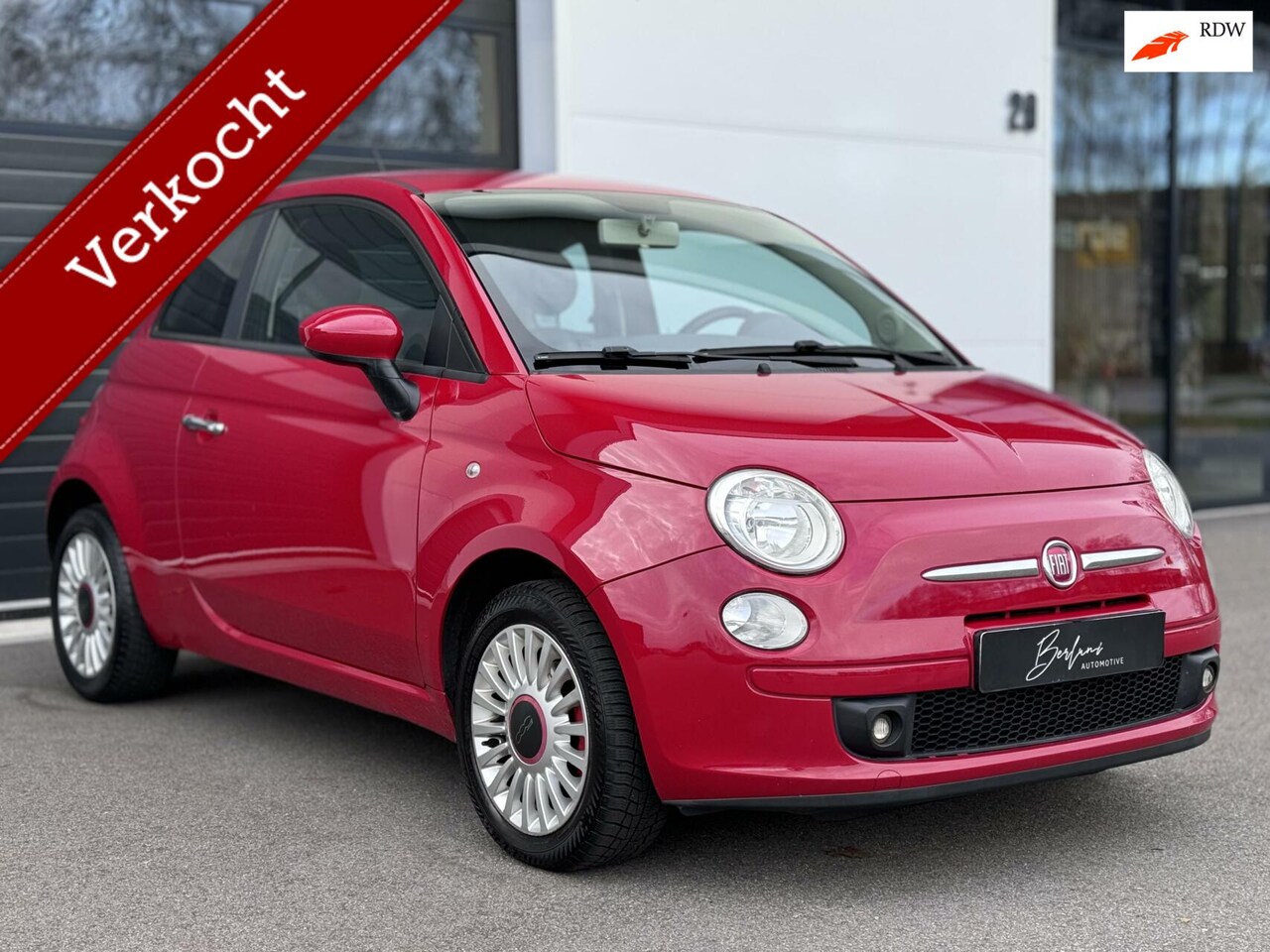 Fiat 500 - 1.4-16V Lounge 100PK|Airco|Boekjes aanw|LM velgen - AutoWereld.nl