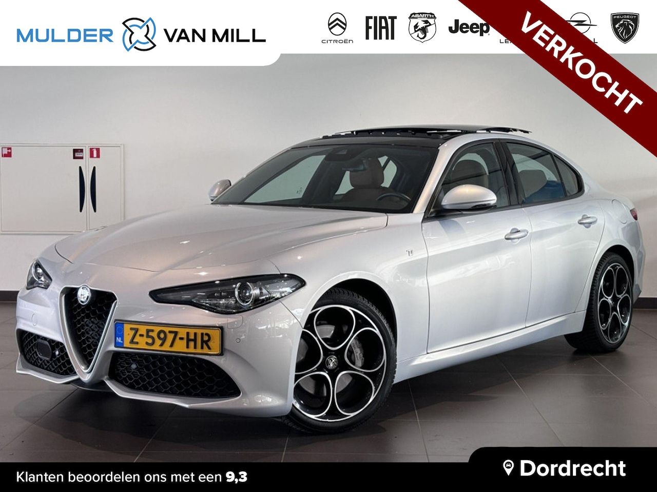 Alfa Romeo Giulia - Veloce Ti 2.0 TURBO 280pk AWD AUTOMAAT | COGNAC LEDER | SCHUIF/KANTELDAK | NAVI | CAMERA | - AutoWereld.nl