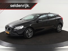 Volvo V40 - 2.0 D2 Nordic+ | Stoelverwarming | Navigatie | Full LED | Climate control | PDC | Cruise c