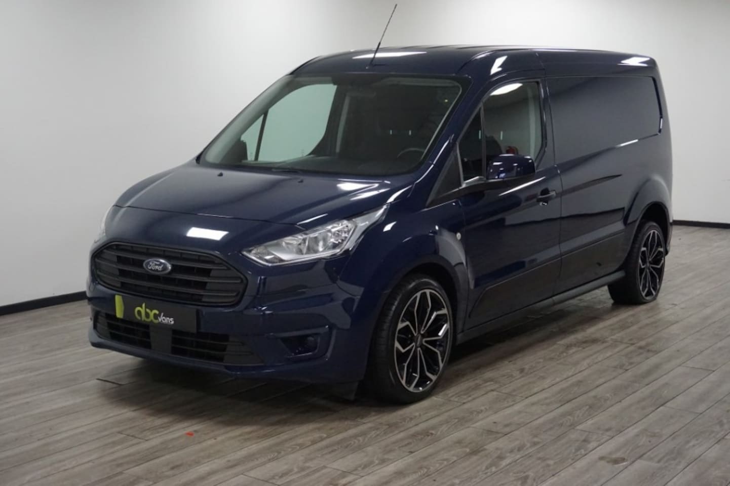 Ford Transit Connect - 1.5 ECOBLUE LANG/ AUDIO/ AIRCO - AutoWereld.nl