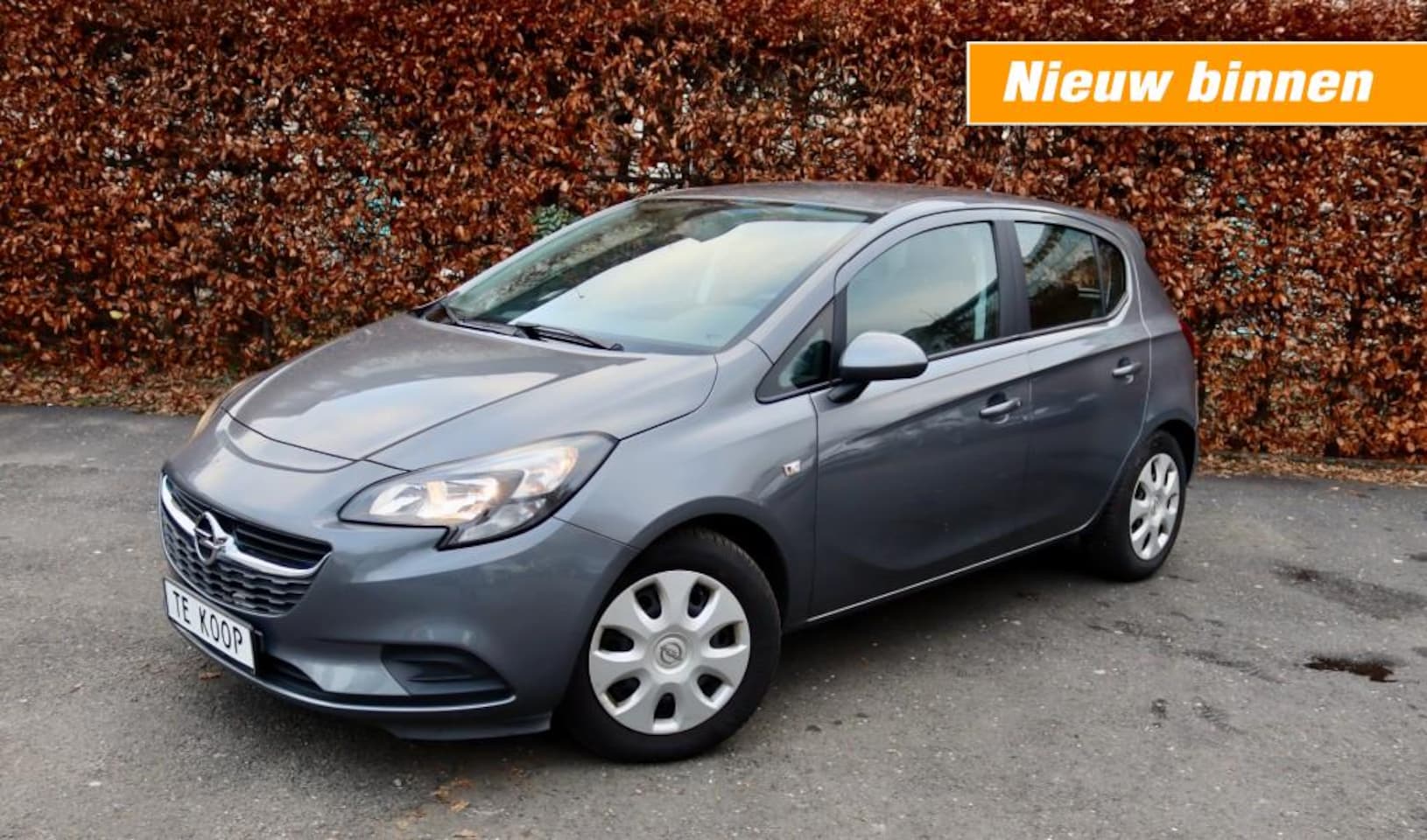 Opel Corsa - 1.2 EDITION / LAGE KM.STAND / COMPLETE ONDERHOUD HISTORIE !! - AutoWereld.nl