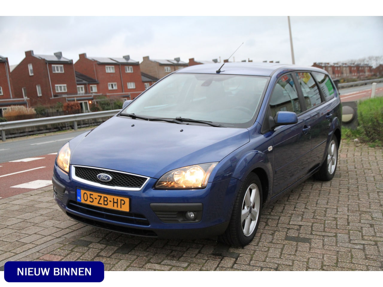 Ford Focus Wagon - 1.6-16V Futura koopje / APK bij Aflevering - AutoWereld.nl