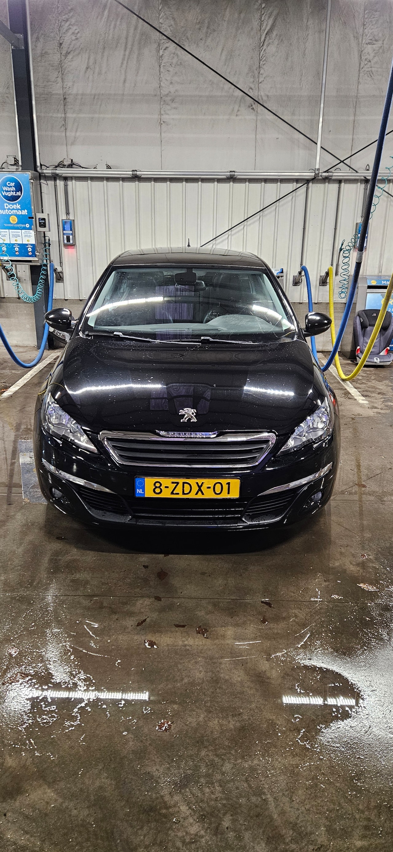 Peugeot 308 SW - 1.6 BlueHDI Blue Lease Limited - AutoWereld.nl