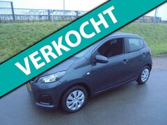 Peugeot 108 - 108 1.0 benzine 5 deurs met airco