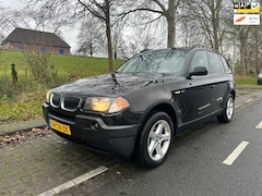 BMW X3 - 2.5i Executive automaat , pano , leer , youngtimer