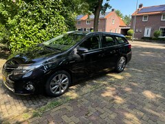 Toyota Auris Touring Sports - 1.8 Hybrid Executive