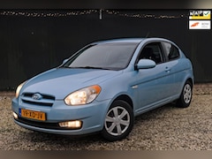 Hyundai Accent - 1.4i Dynamic/AIRCO/ABS/ LAGE KILOMETERSTAND NAP/