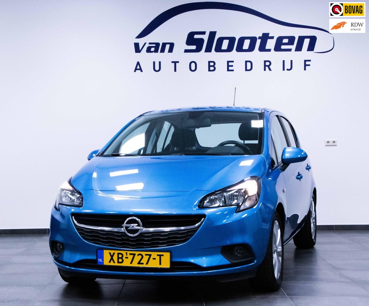 Opel Corsa - 1.4 Favourite| Navigatie| Cruise| Airco|90 PK| Frisse blauwe kleur - AutoWereld.nl