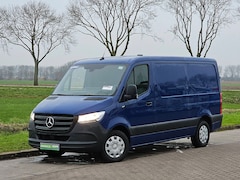 Mercedes-Benz Sprinter - 317 1.9 CDI L2H1 RWD Automaat, Airco, Navi, Camera, Mbux, Euro 6, 170 PK