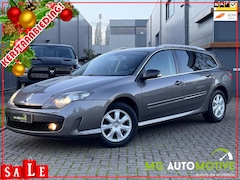 Renault Laguna Estate - 2.0 16V Dynamique | Navi | Trekhaak | Half leder | PDC