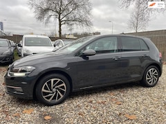 Volkswagen Golf - 1.0 TSI Trendline camera navi 2018