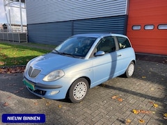 Lancia Y(psilon) - Ypsilon 1.4-16V Argento| | APK TM 18/11/2025 | KM 205363 NAP | CRUISE CONTROL El. Ramen |