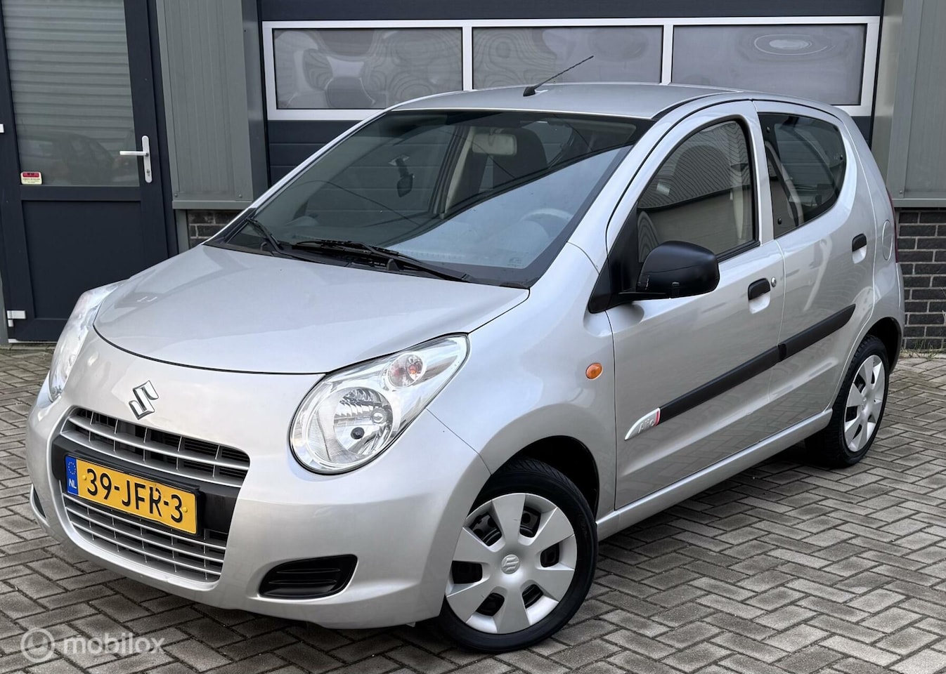 Suzuki Alto - 1.0 Base/ 1e EIG. AFK./ AIRCO/ APK/ NAP - AutoWereld.nl