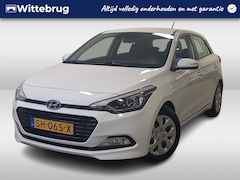 Hyundai i20 - 1.0 T-GDI Comfort met o.a. Navigatie en Camera