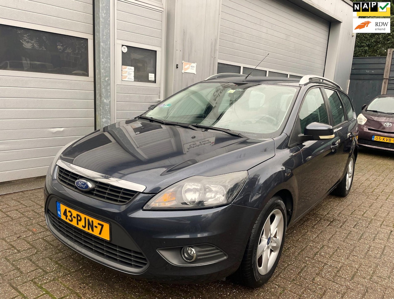 Ford Focus Wagon - 1.6 2011-Airco-Cruise-Velgen-APK 31-01-2026 - AutoWereld.nl