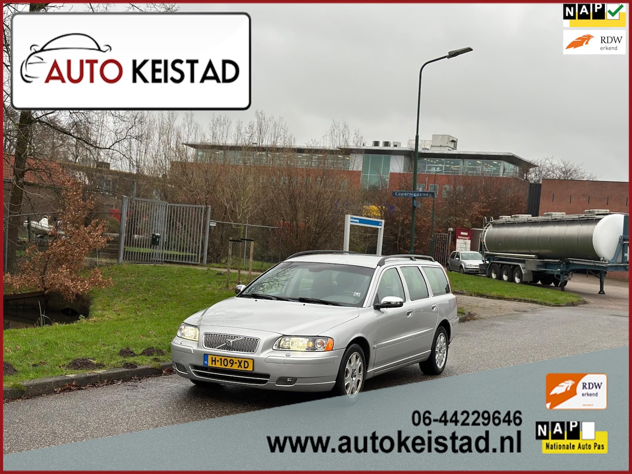 Volvo V70 - 2.5T 210PK AUTOMAAT LEDER/CLIMA/CRUISE! YOUNGTIMER! - AutoWereld.nl