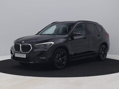 BMW X1 - xDrive25e High Executive | LEDER | CAMERA | STOELVERW