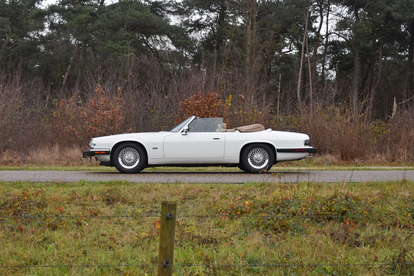 Jaguar XJS - 4.0 XJS Convertible Glacier White 24646 miles - AutoWereld.nl