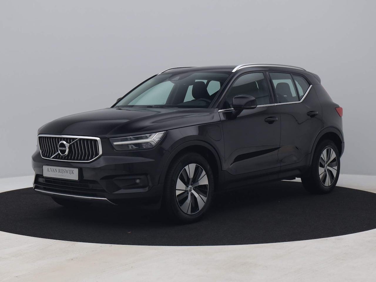 Volvo XC40 - 1.5 T4 Recharge Business Pro | CAMERA | KEYLESS - AutoWereld.nl