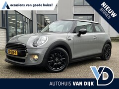 MINI Cooper - 1.5 Business | NL Auto/2e Eig./Voll.Historie/Navi/Airco/Cruise/16"/All Season banden/Zwart