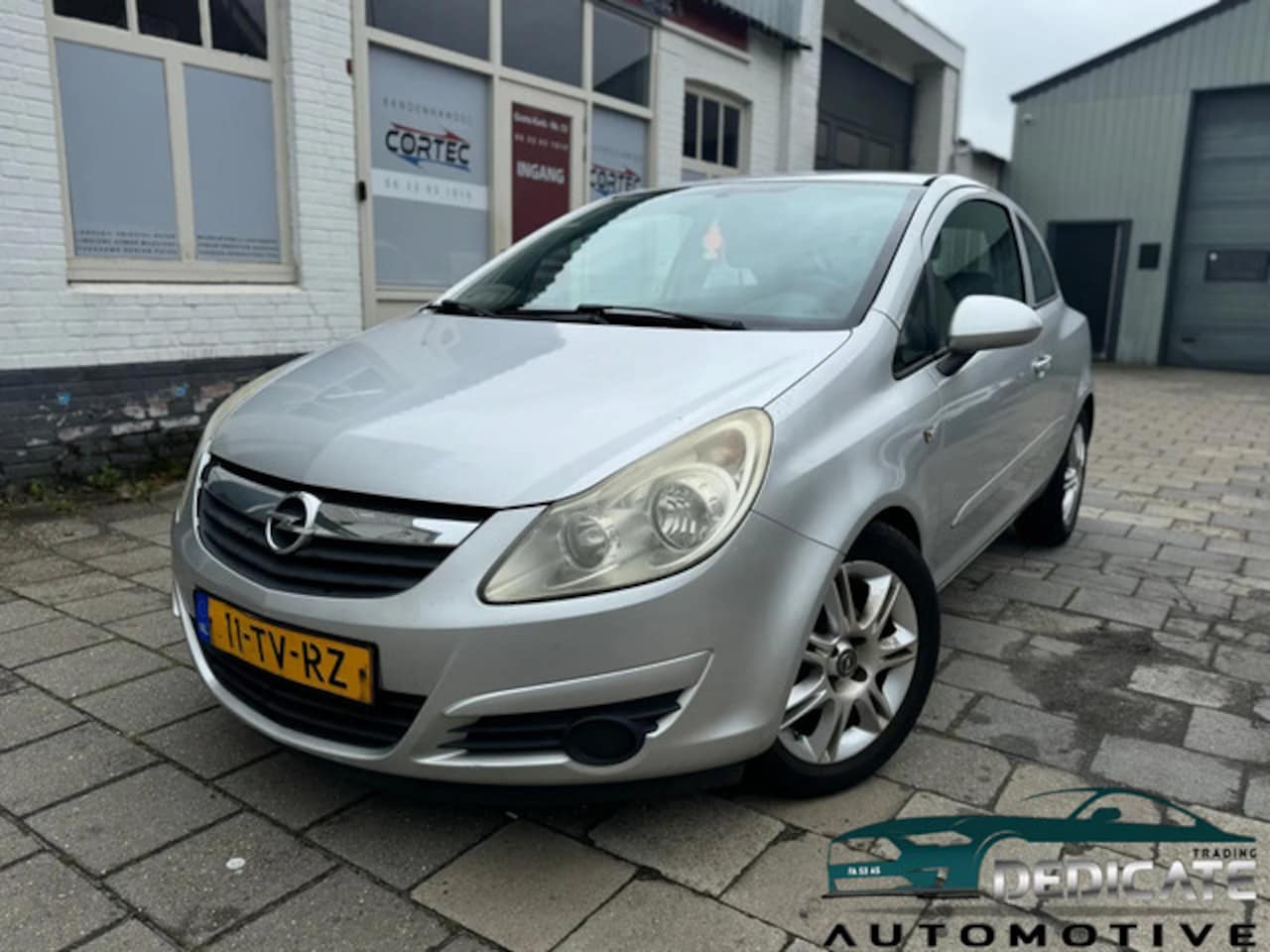 Opel Corsa - 1.2-16V Business 1.2-16V Business - AutoWereld.nl