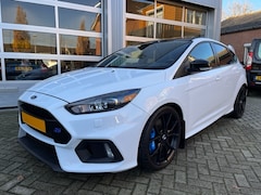 Ford Focus - 2.3 RS / 350 PK / 4WD / schuifdak / camera