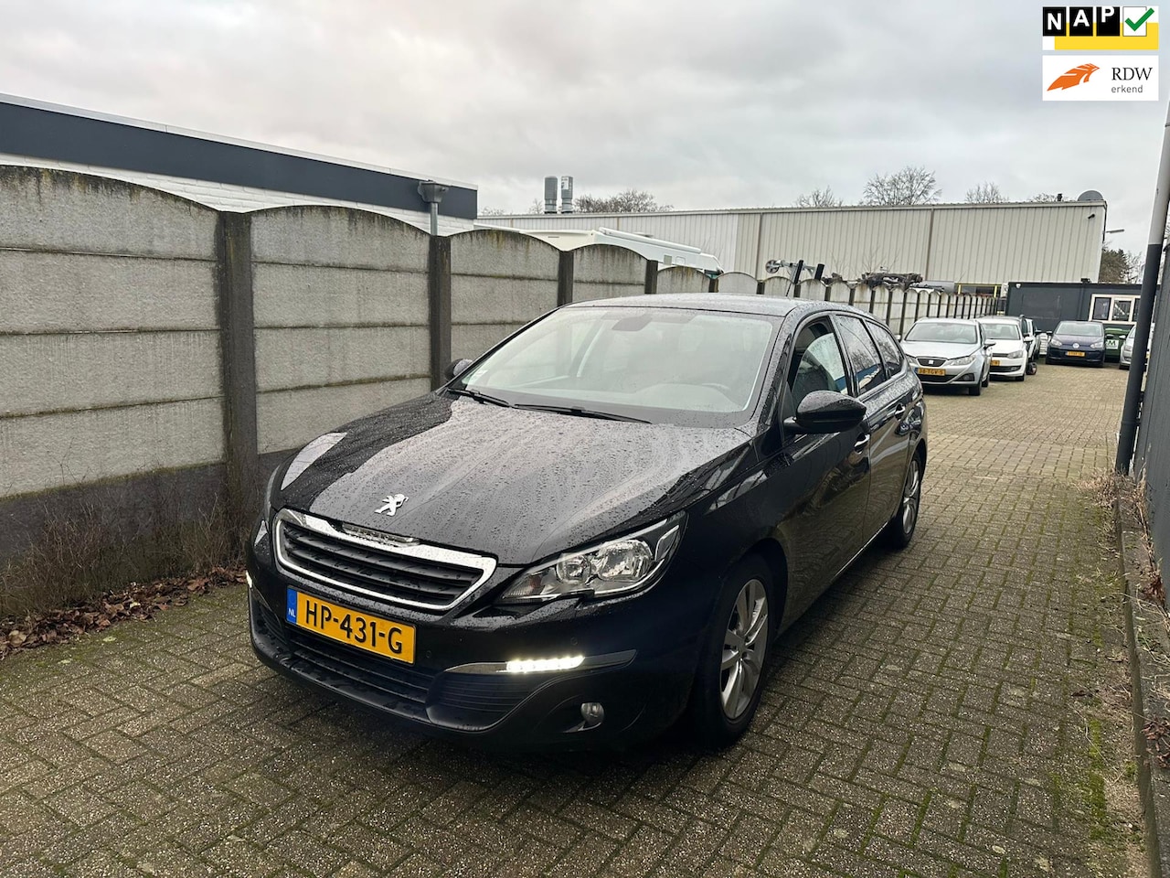 Peugeot 308 SW - 1.6 BlueHDI Blue Lease Executive Pack PANO/ CAMERA/ LEER! - AutoWereld.nl