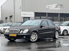 Mercedes-Benz E-klasse - 200 K. Avantgarde AUTOMAAT/LEER/STOELVERWARMING