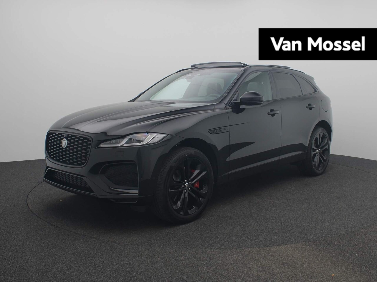 Jaguar F-Pace - 2.0 P400e PHEV R-Dynamic HSE 90th Ann. Edition Nieuw | Head-Up | Black Pack | Panorama dak - AutoWereld.nl