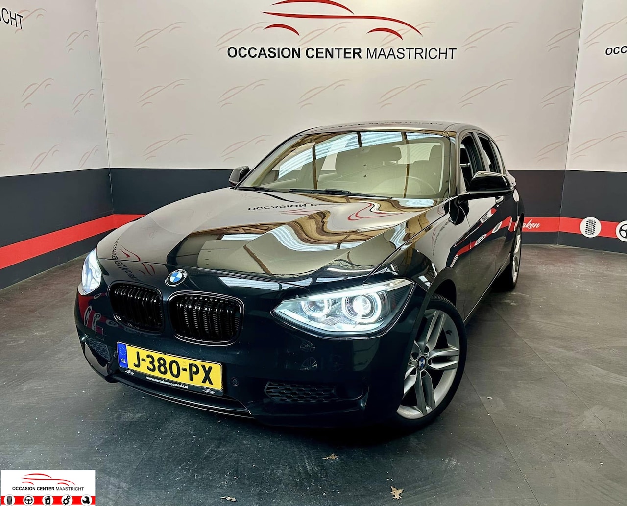 BMW 1-serie - 118i High Executive AUTOMAAT - AutoWereld.nl