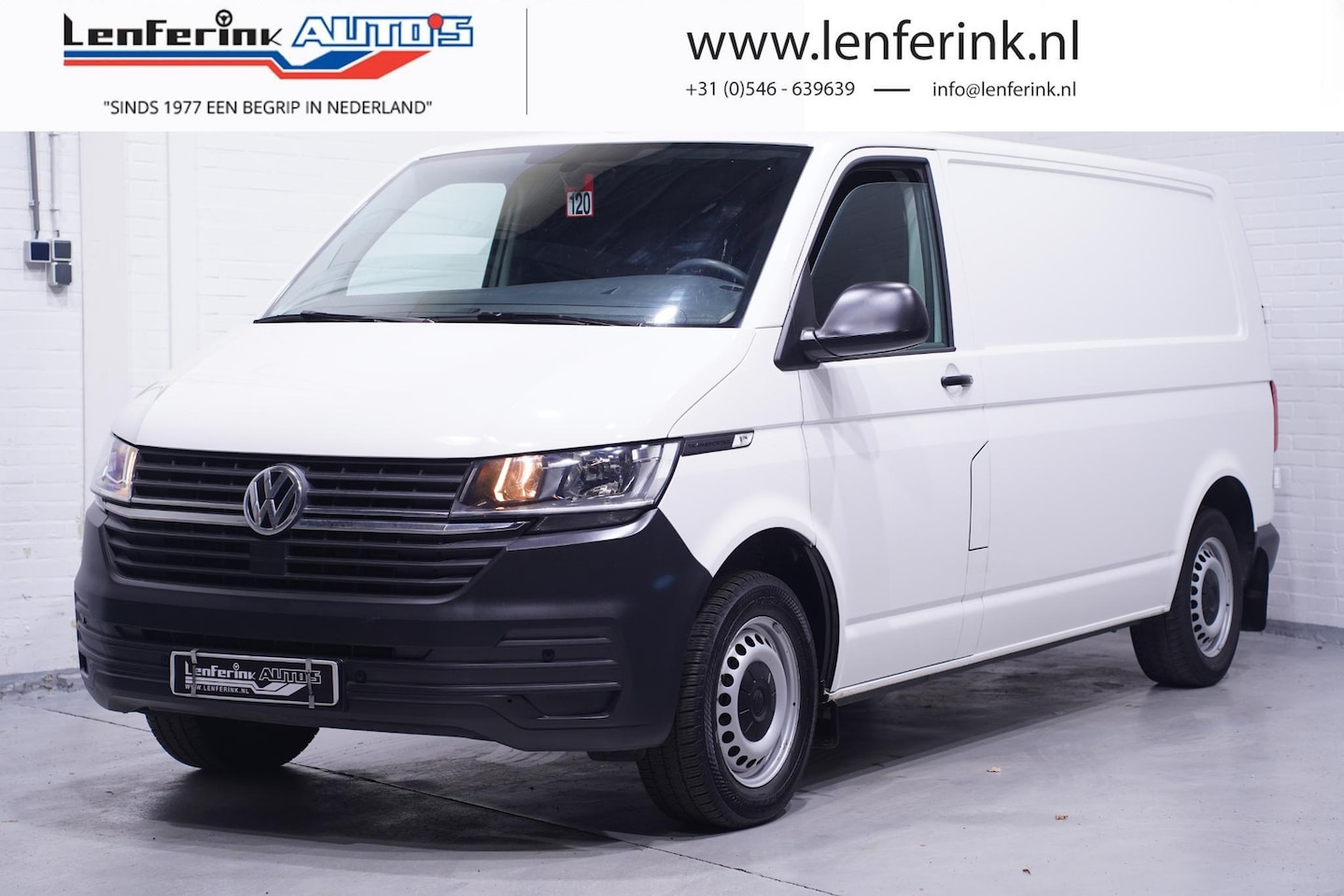 Volkswagen Transporter - 2.0 TDI 150 pk DSG Aut. L2H1 Navi Cruise Control, PDC V+A, Opbergkast Laadruimte, 3-Zits - AutoWereld.nl