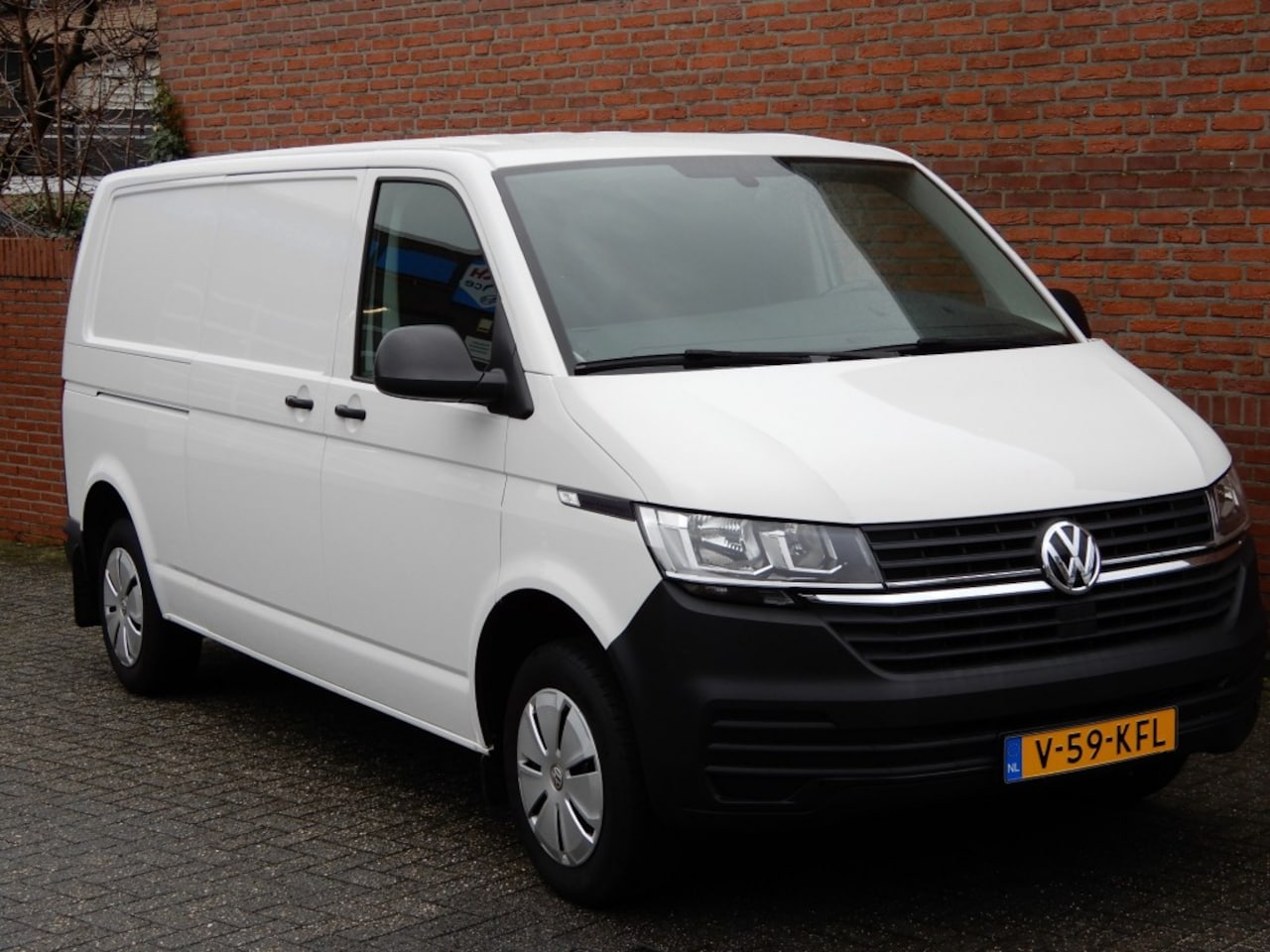 Volkswagen Transporter - 2.0 TDI L2H3 2.0 TDI L2H3 82KW - AutoWereld.nl