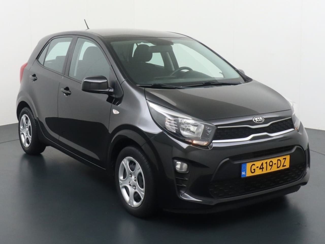 Kia Picanto - MPI COMFORTLINE AIRCO,AUDIO,BLUETOOTH LAGE KM STAND - AutoWereld.nl