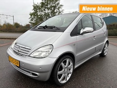 Mercedes-Benz A-klasse - 210 EVOLUTION LANG / AUTOMAAT / UNIEK / LEER / PDC