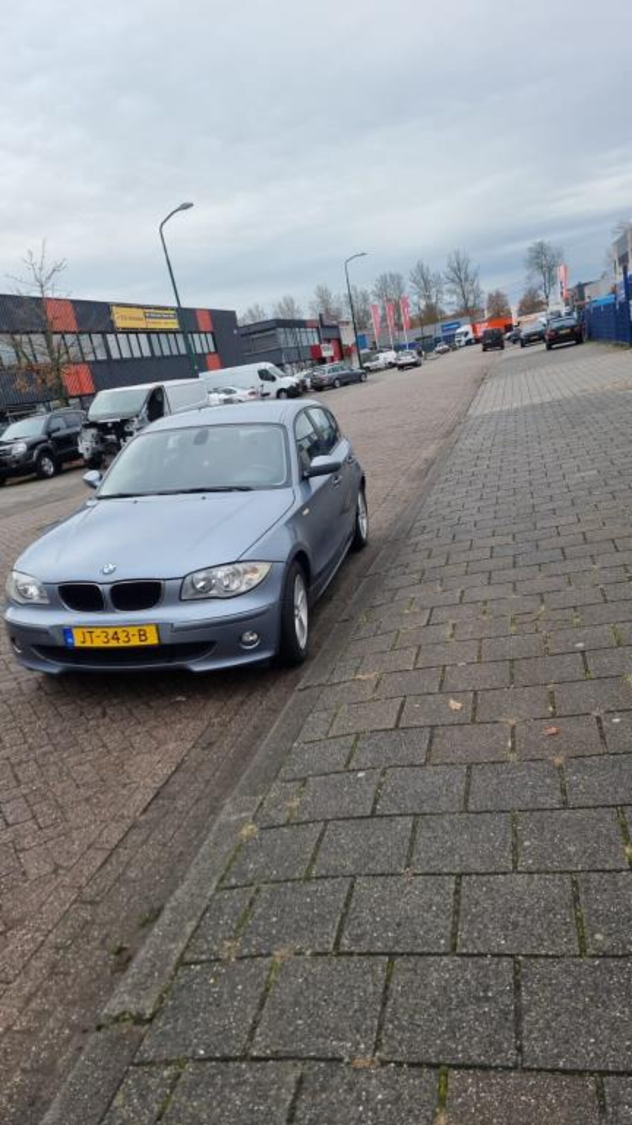 BMW 1-serie - 118i 118i - AutoWereld.nl