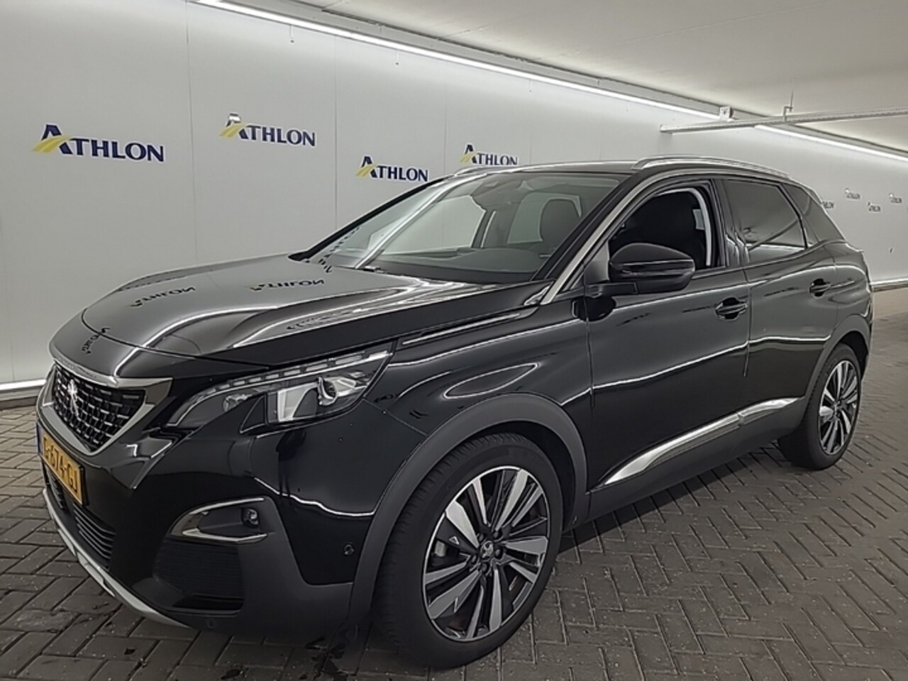 Peugeot 3008 - 1.2 PureTech 130pk EAT8 Allue [ LED+CAMERA+CLIMAAT+CARPLAY+CRUISE+PDC+NAVIGATIE ] - AutoWereld.nl